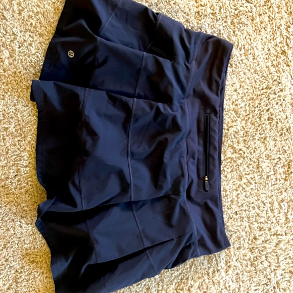 lululemon athletica Pants - Women’s Lululemon Skirt; Size 10